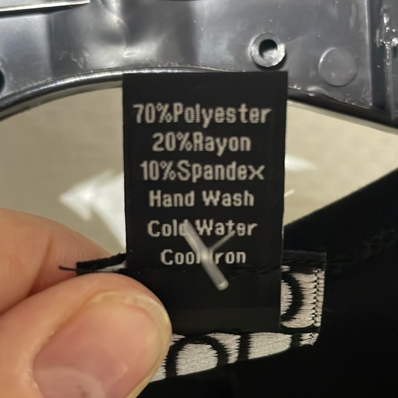 Ciara Sunwoo xl black button down lightweight jacket rear slit nwot - Picture 3 of 10